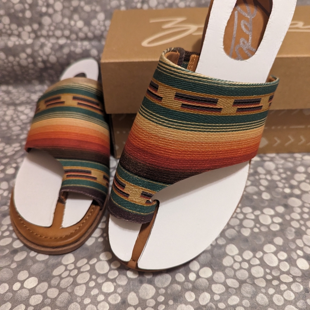 COPY - NWT Sandals Multi Color  Zodiac Size 7